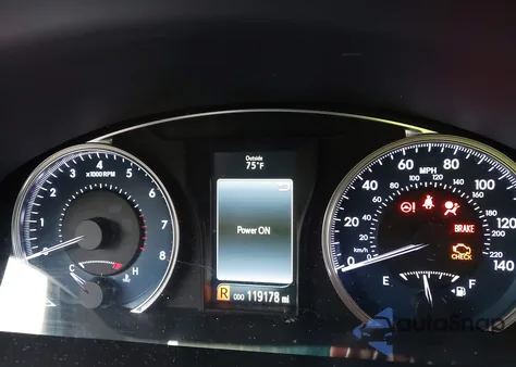 2015 Toyota Camry Xle z USA, uszkodzony, nr VIN 4T1BF1FK3FU983632